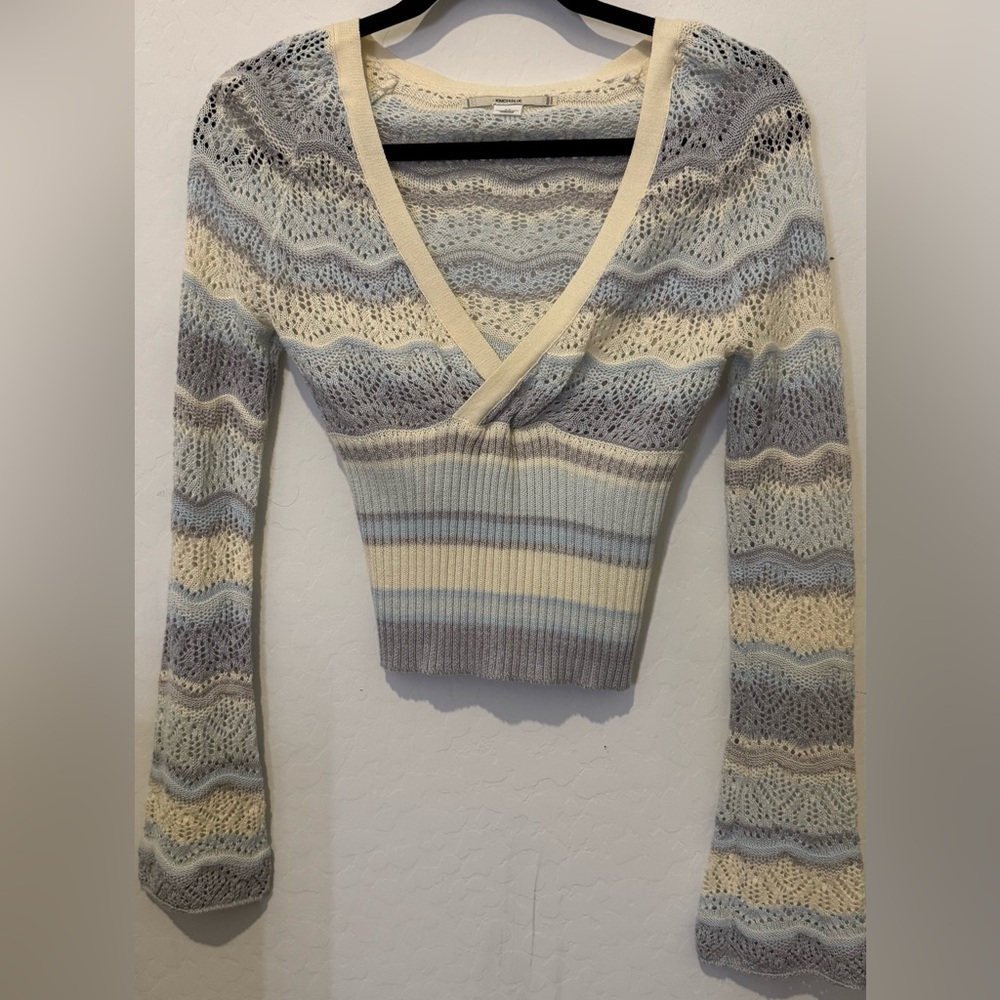 Crochet long sleeve sweater